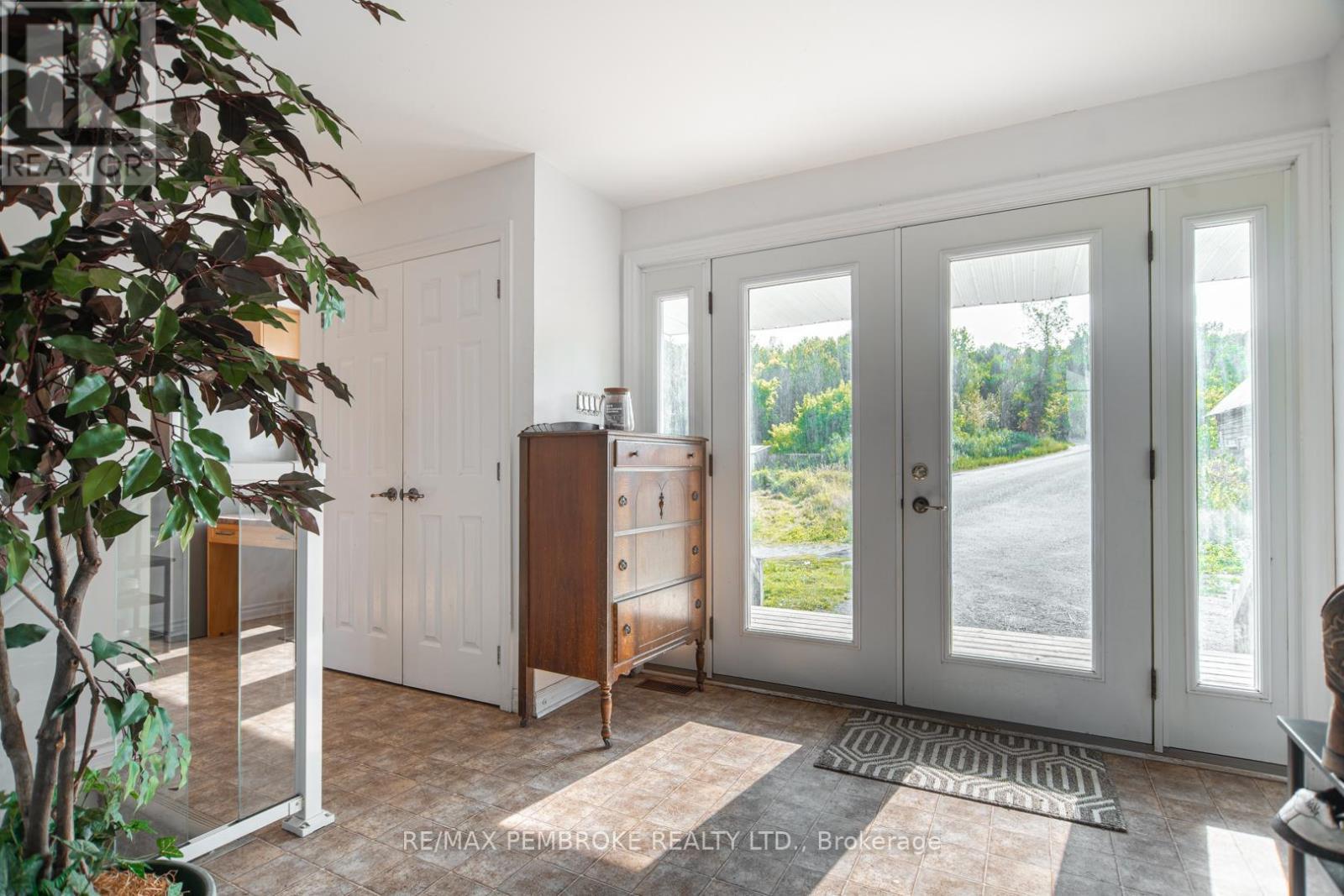 36752 41 Highway, North Algona Wilberforce, ON - Indoor Photo Showing Other Room