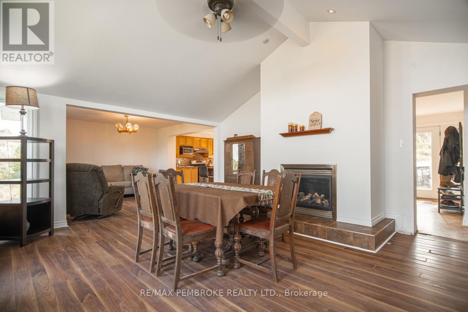 36752 41 Highway, North Algona Wilberforce, ON - Indoor Photo Showing Dining Room With Fireplace