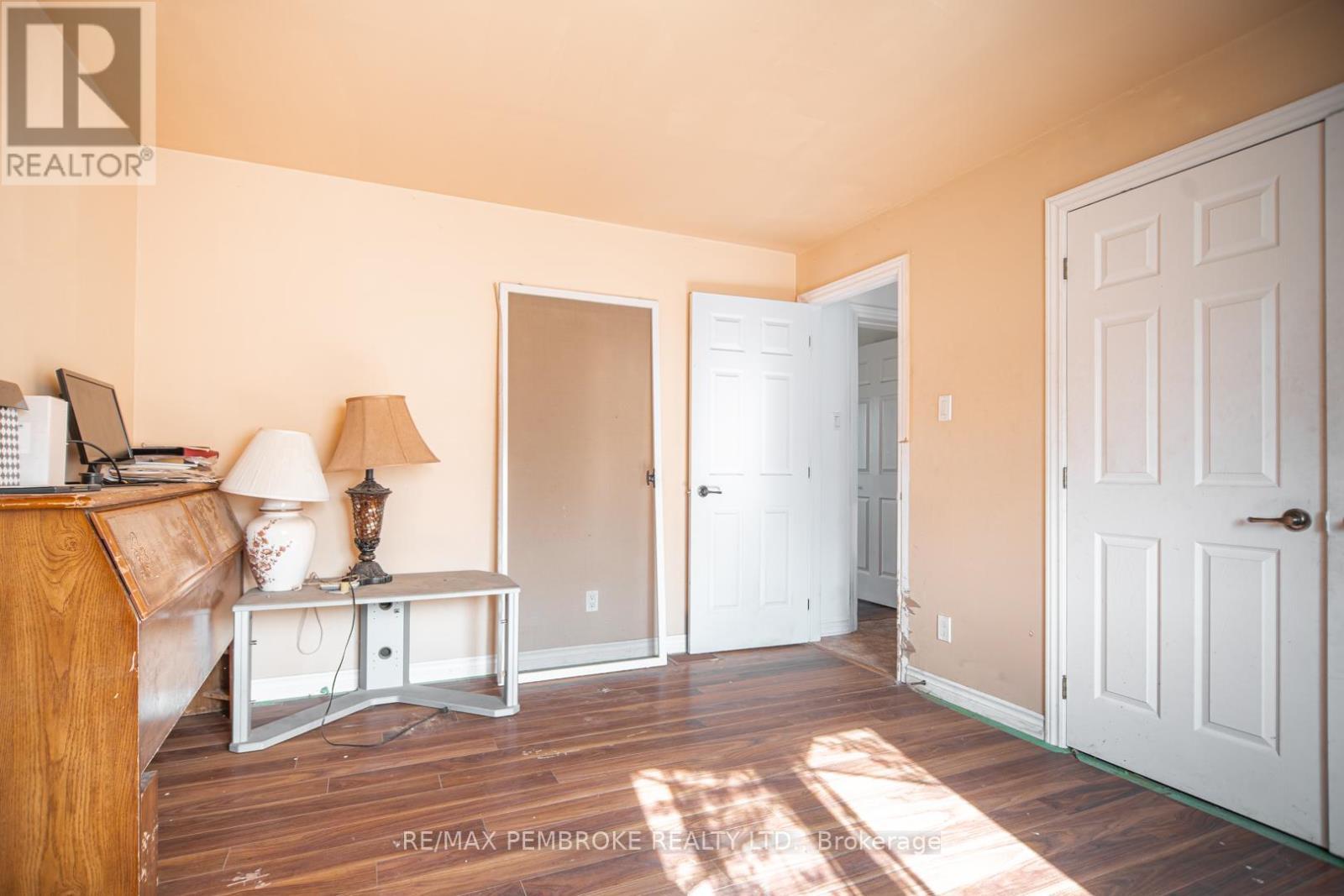 36752 41 Highway, North Algona Wilberforce, ON - Indoor Photo Showing Other Room