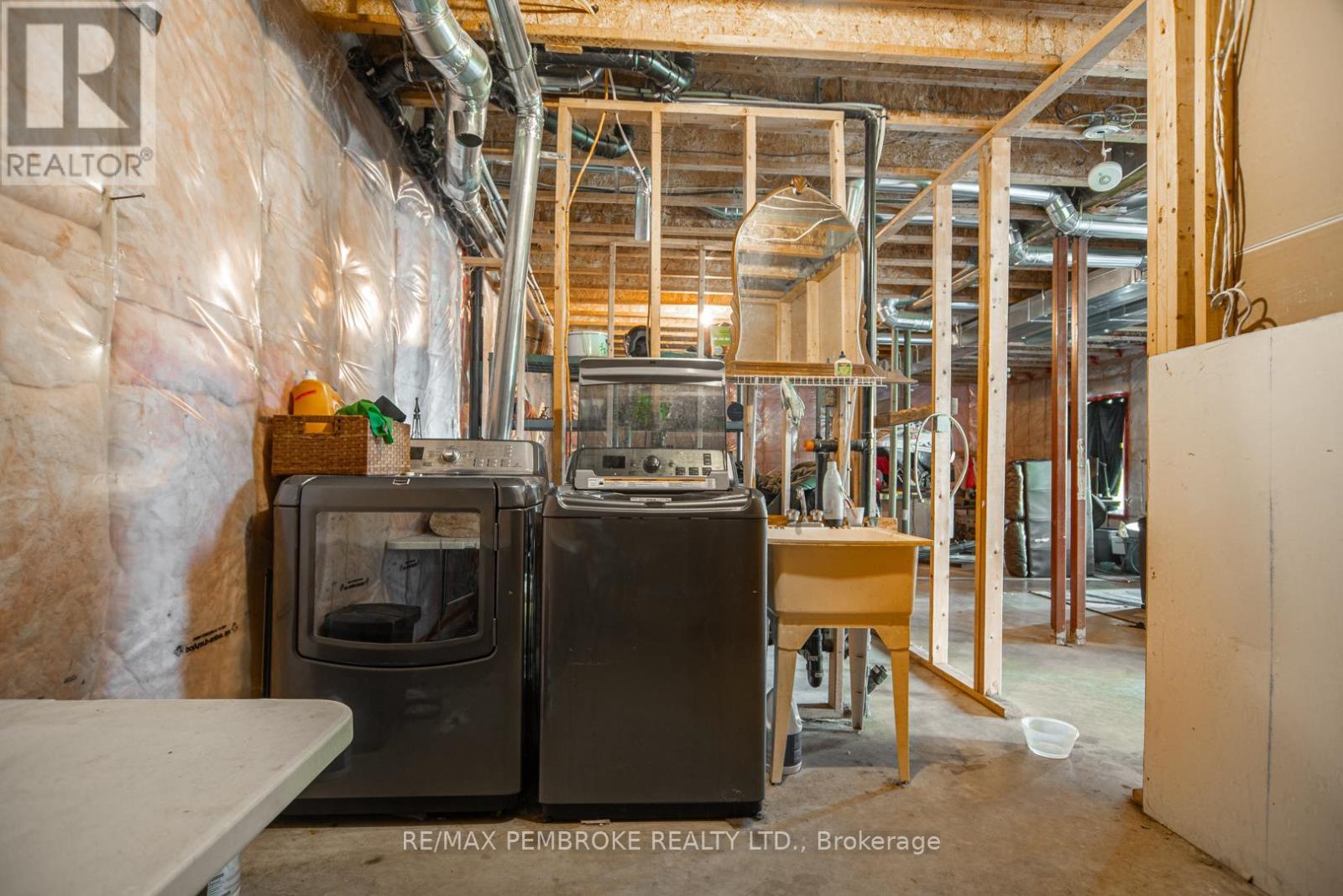 36752 41 Highway, North Algona Wilberforce, ON - Indoor