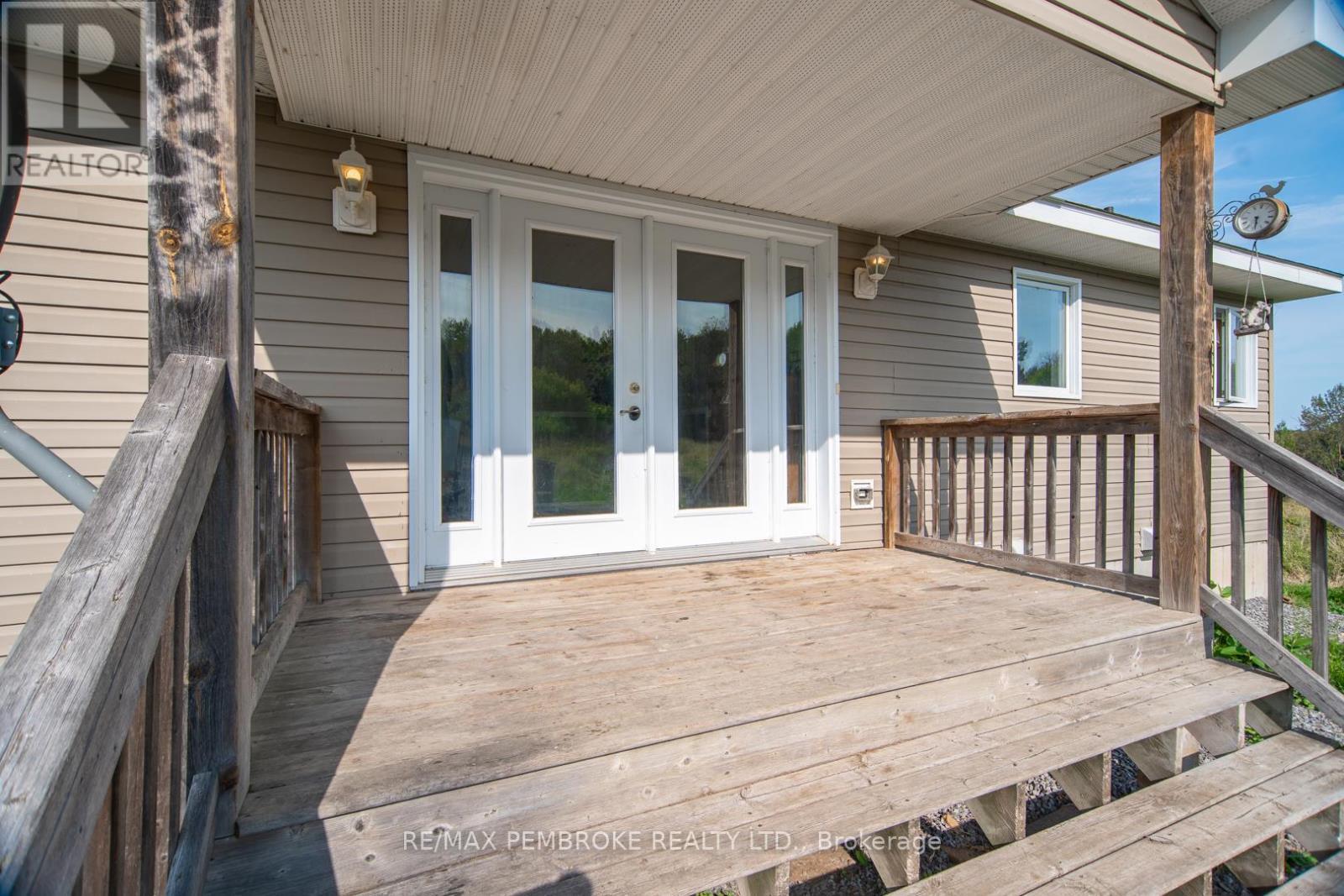 36752 41 Highway, North Algona Wilberforce, ON - Outdoor With Deck Patio Veranda With Exterior