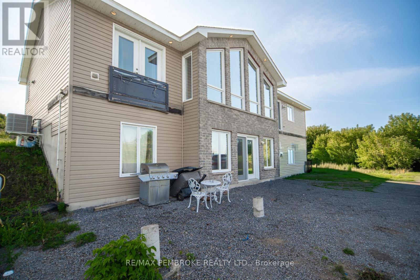 36752 41 Highway, North Algona Wilberforce, ON - Outdoor With Exterior