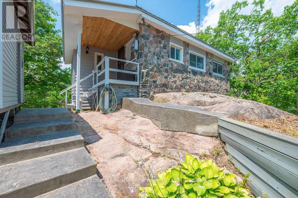 48 Fire Route 81, Trent Lakes, ON - Outdoor