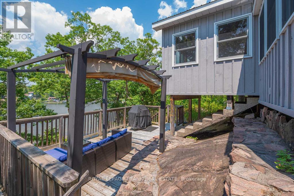 48 Fire Route 81, Trent Lakes, ON - Outdoor With Deck Patio Veranda With Exterior