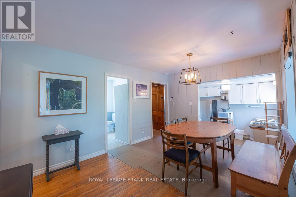 48 Fire Route 81, Trent Lakes, ON - Indoor Photo Showing Dining Room