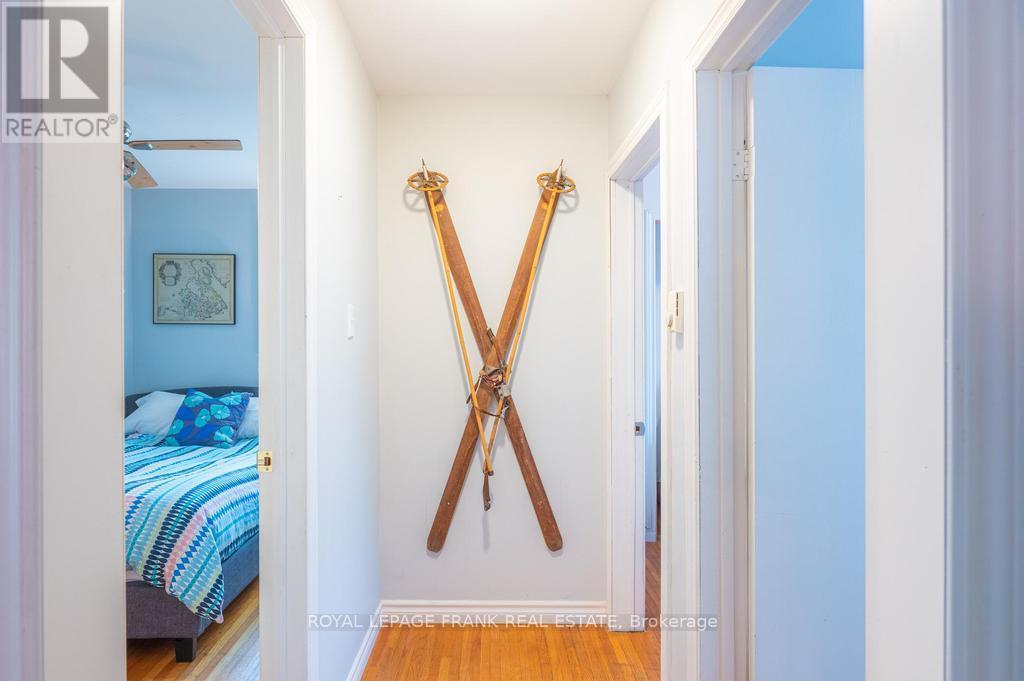 48 Fire Route 81, Trent Lakes, ON - Indoor Photo Showing Other Room