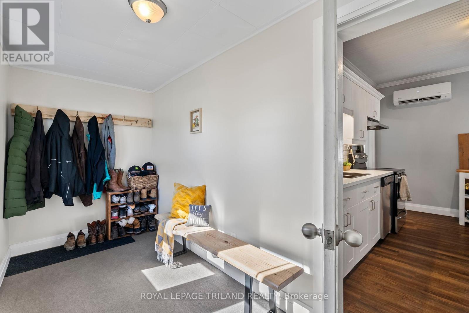 Mudroom off side entry, & door into kitchen. - 71 Huron Street, Huron-Kinloss, ON - Indoor