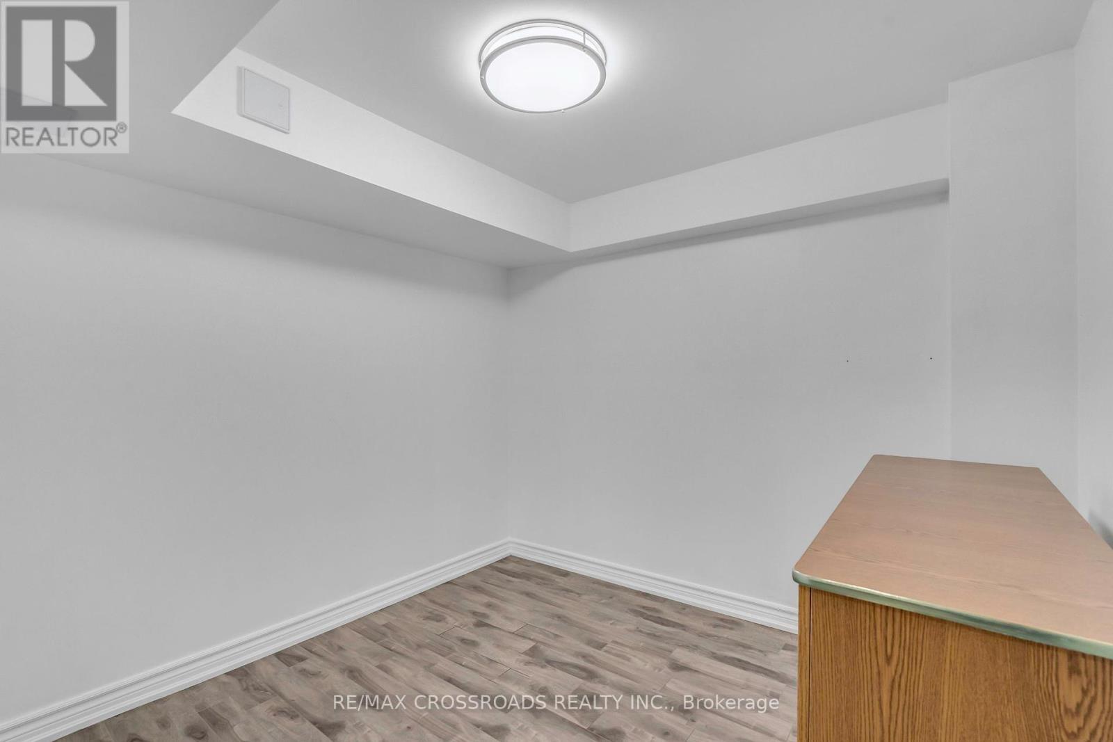 12 - 7450 Darcel Avenue, Mississauga, ON - Indoor Photo Showing Other Room