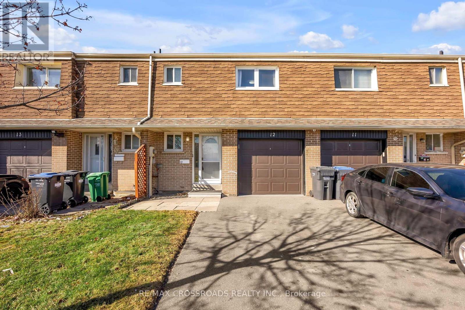 12 - 7450 Darcel Avenue, Mississauga, ON - Outdoor