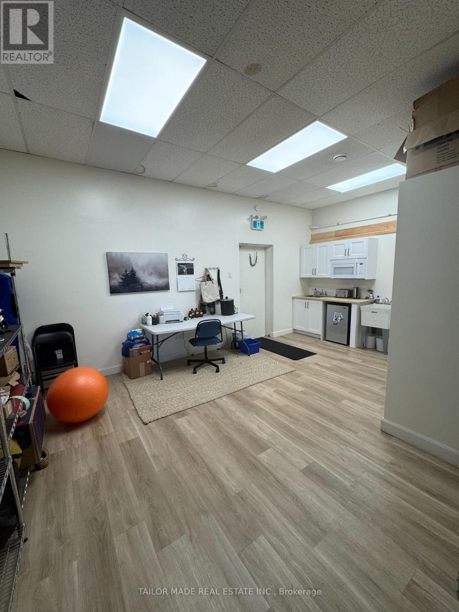 Unit B - 308B Queen Street S, Caledon, ON