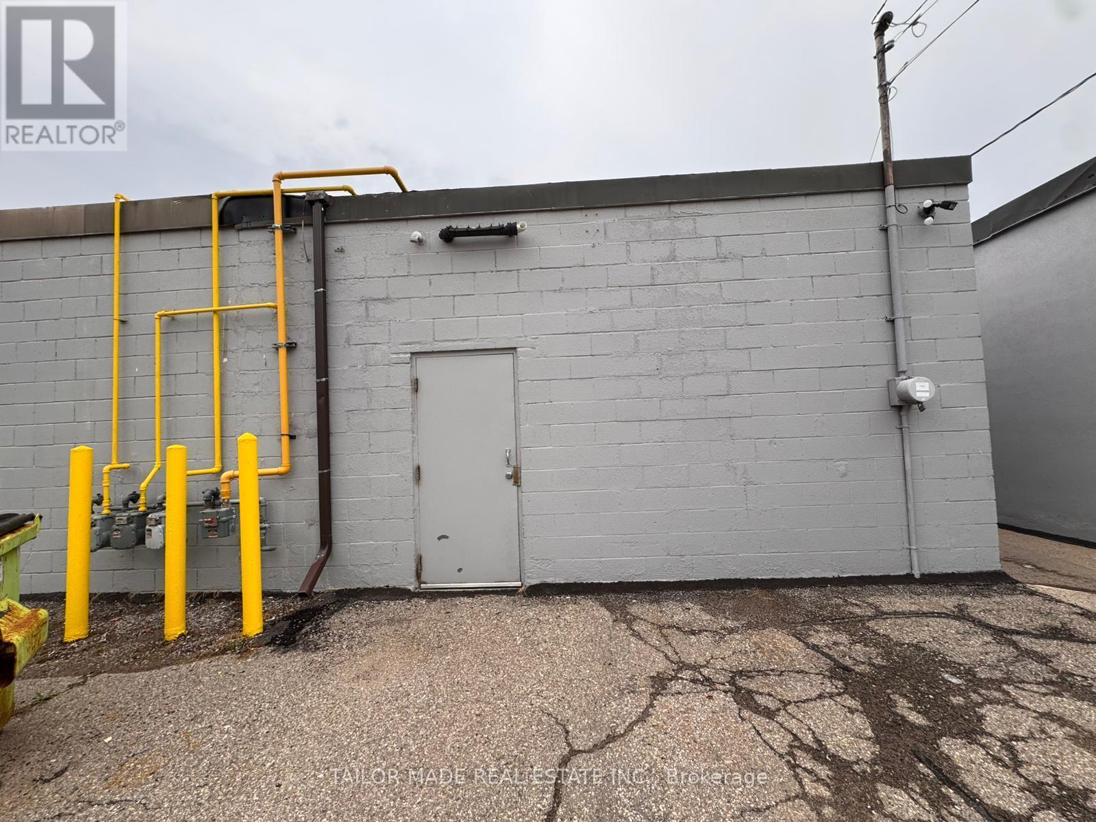 Unit B - 308B Queen Street S, Caledon, ON