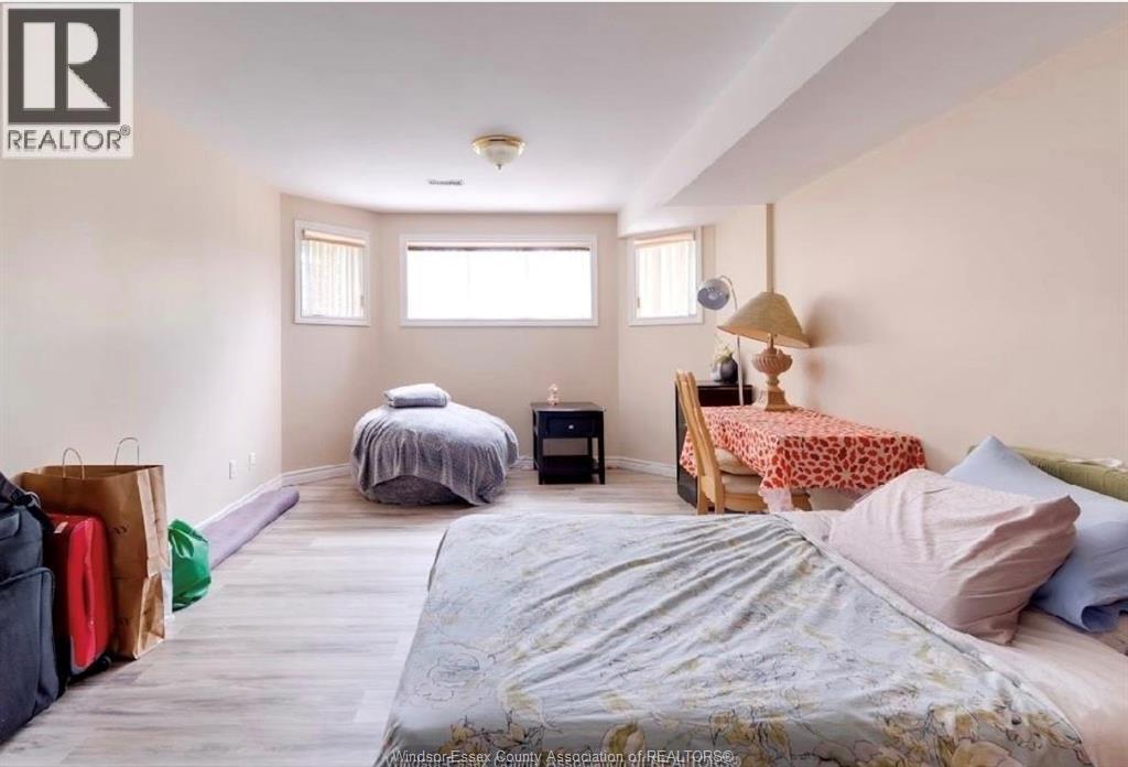 4316 Golfcourse Crescent Unit# Upper, Windsor, ON - Indoor Photo Showing Bedroom