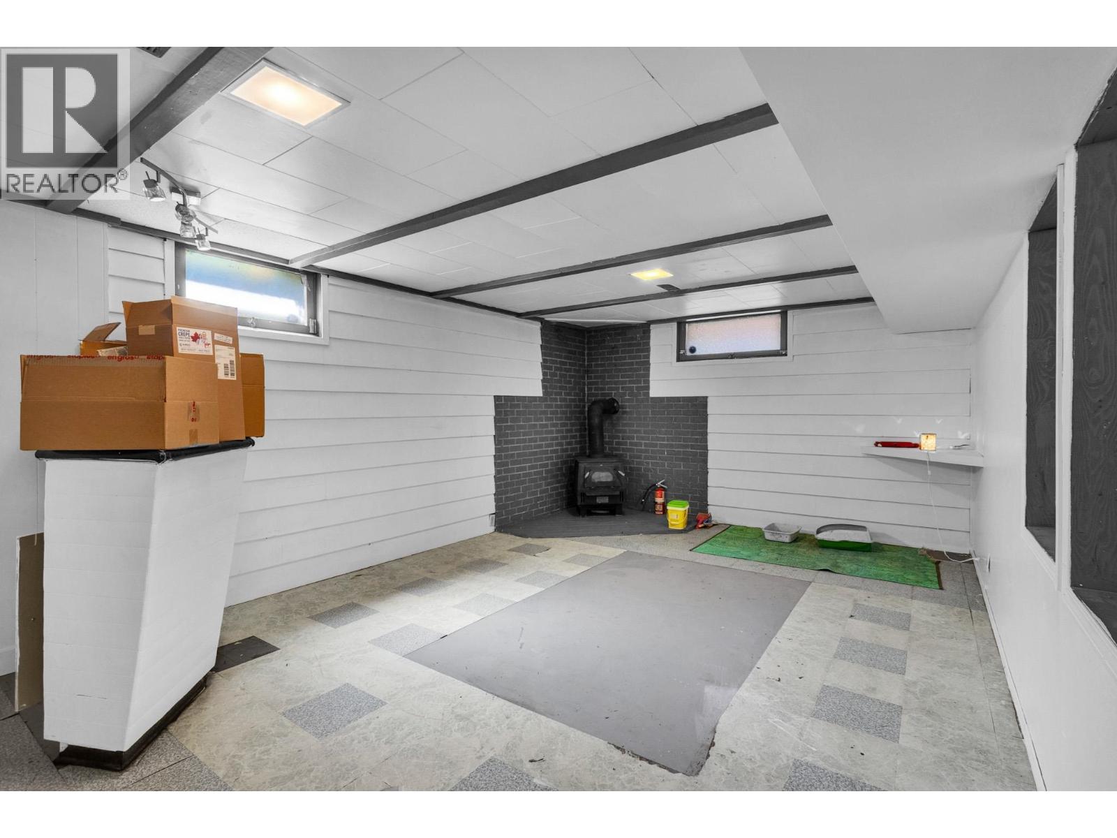 169 Aitken Crescent, Prince George, BC - Indoor Photo Showing Garage