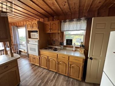 16 Johnsons Road, Gull Island, NL - Indoor Photo Showing Kitchen
