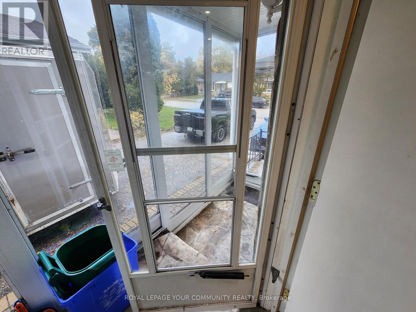 394 Paliser Crescent N, Richmond Hill, ON - Indoor Photo Showing Other Room