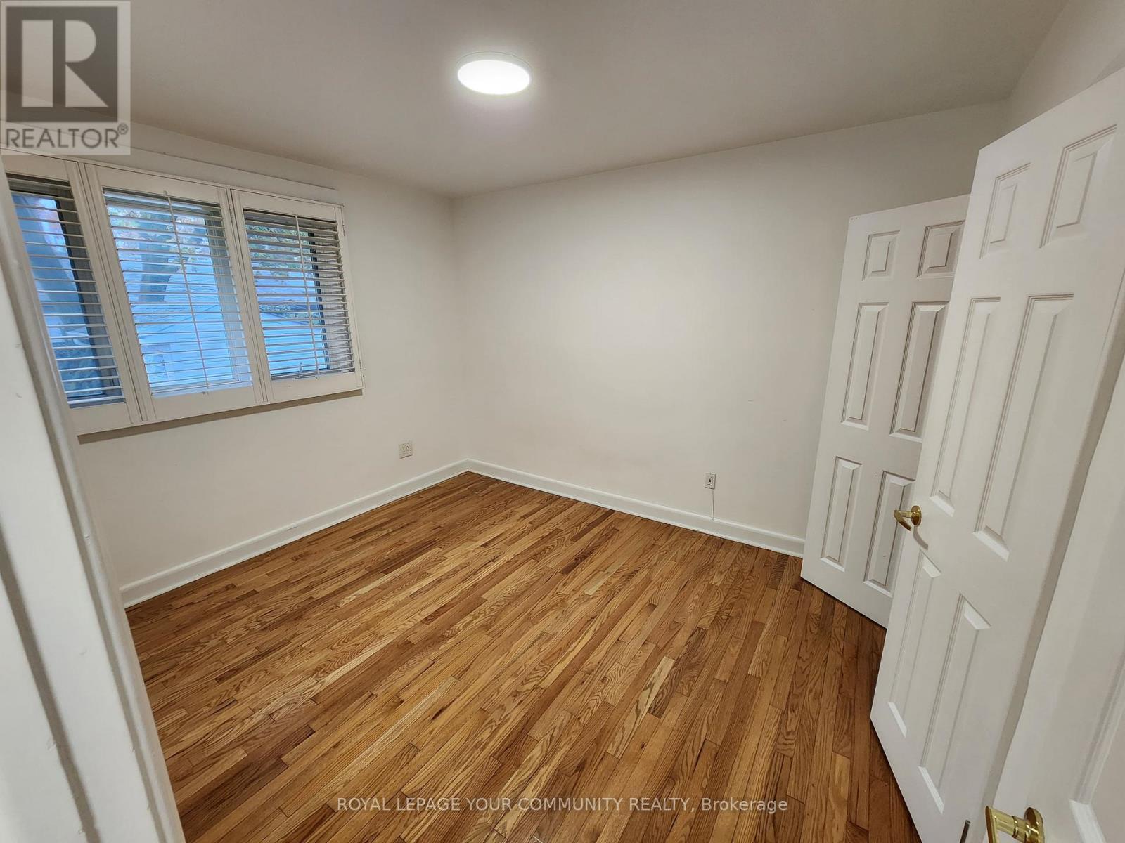 394 Paliser Crescent N, Richmond Hill, ON - Indoor Photo Showing Other Room