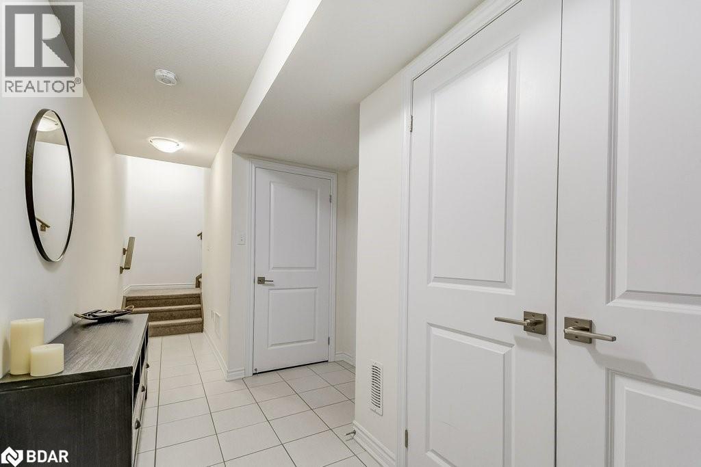 383 Dundas Street E Unit# 34, Waterdown, ON - Indoor Photo Showing Other Room