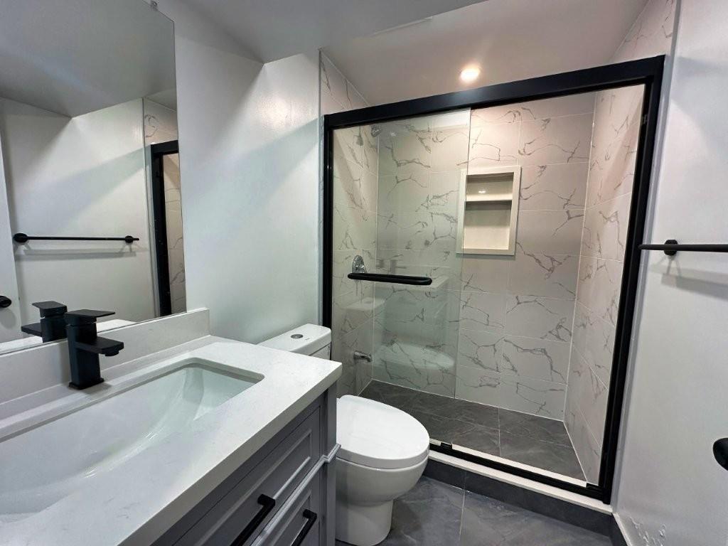 64 Parkway Place, Terrace Bay, ON - Indoor Photo Showing Bathroom