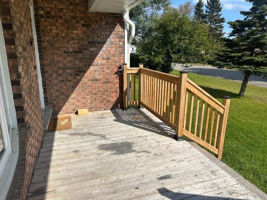 64 Parkway Place, Terrace Bay, ON - Outdoor With Deck Patio Veranda