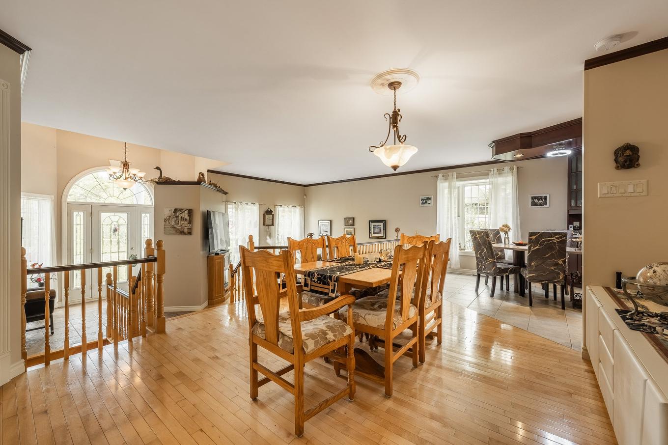 Salle à manger - 943 Rue De La Roche, Granby, QC - Indoor Photo Showing Dining Room