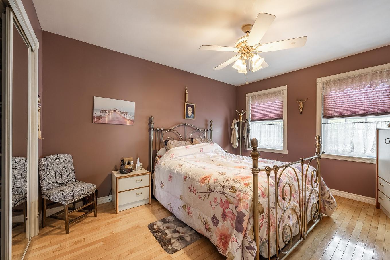 Chambre à coucher - 943 Rue De La Roche, Granby, QC - Indoor Photo Showing Bedroom