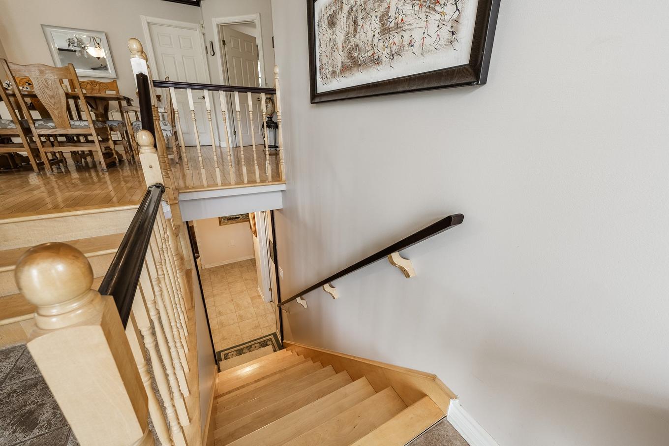 Escalier - 943 Rue De La Roche, Granby, QC - Indoor Photo Showing Other Room