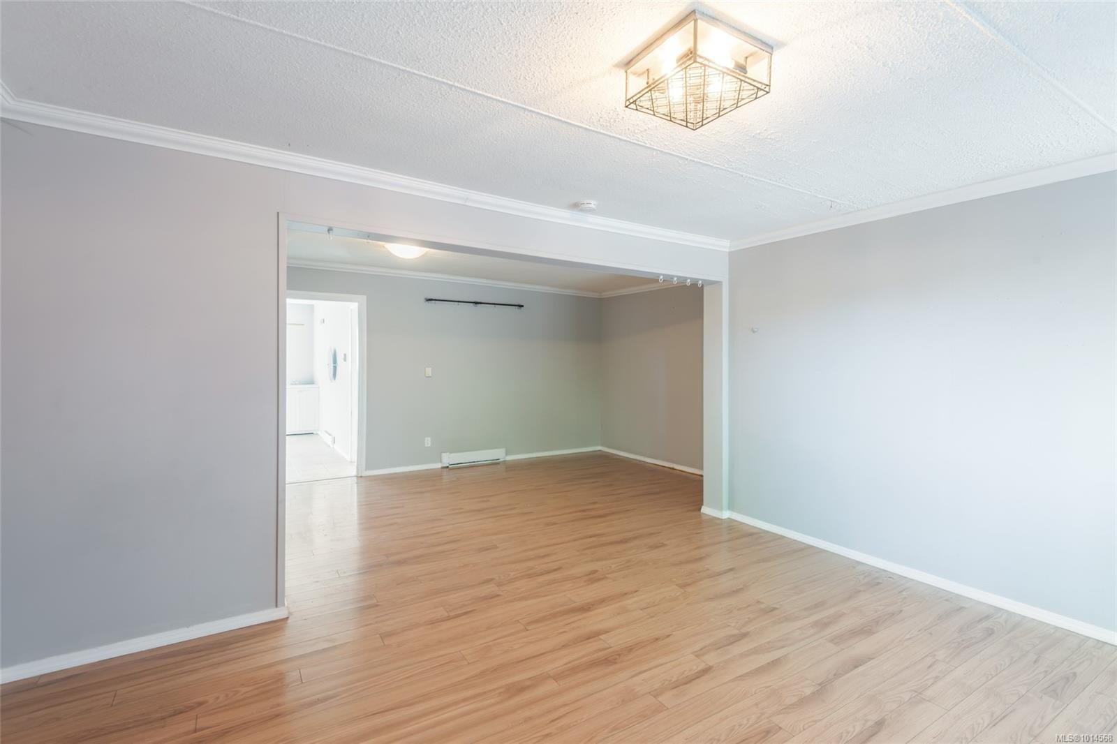 2595 2Nd Ave, Port Alberni, BC - Indoor Photo Showing Other Room