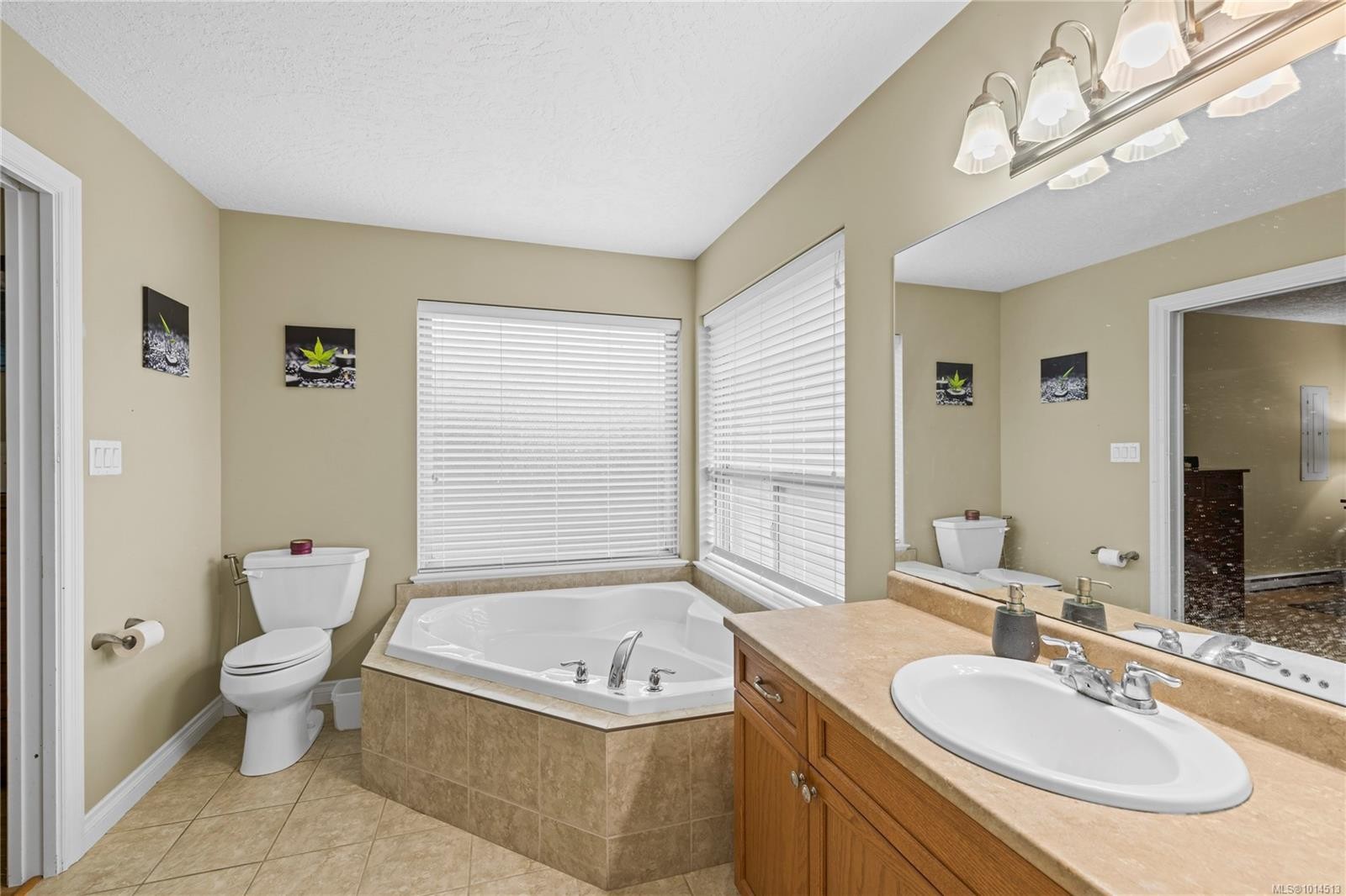 1738 Martini Way, Qualicum Beach, BC