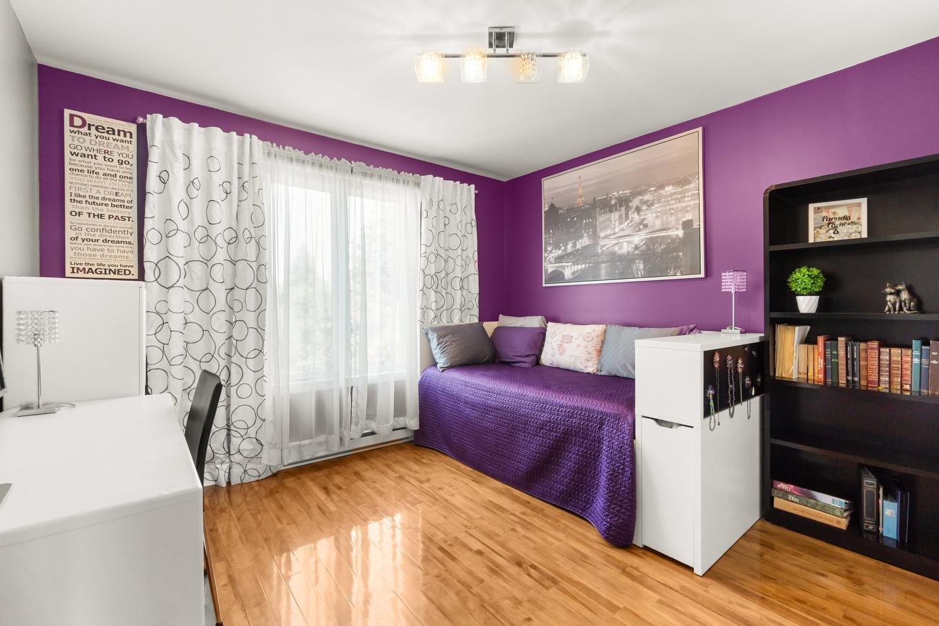 Chambre à coucher - 7125 Rue Marie-Boucher, Trois-Rivières, QC - Indoor Photo Showing Bedroom