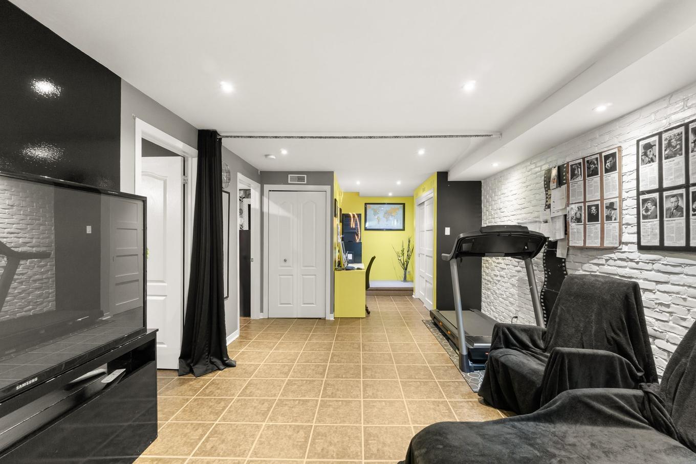 Sous-sol - 7125 Rue Marie-Boucher, Trois-Rivières, QC - Indoor Photo Showing Other Room