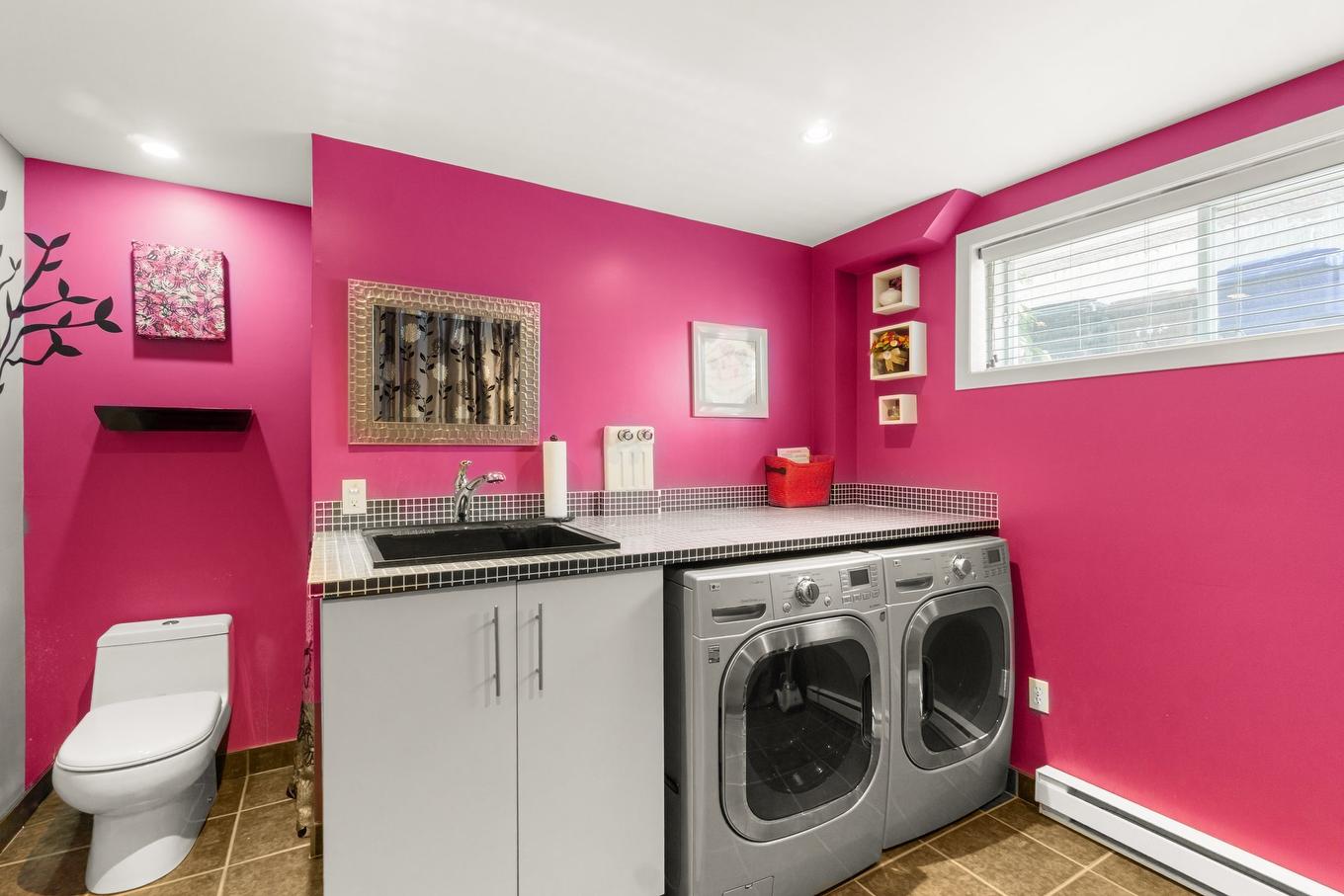 Salle de lavage - 7125 Rue Marie-Boucher, Trois-Rivières, QC - Indoor Photo Showing Laundry Room