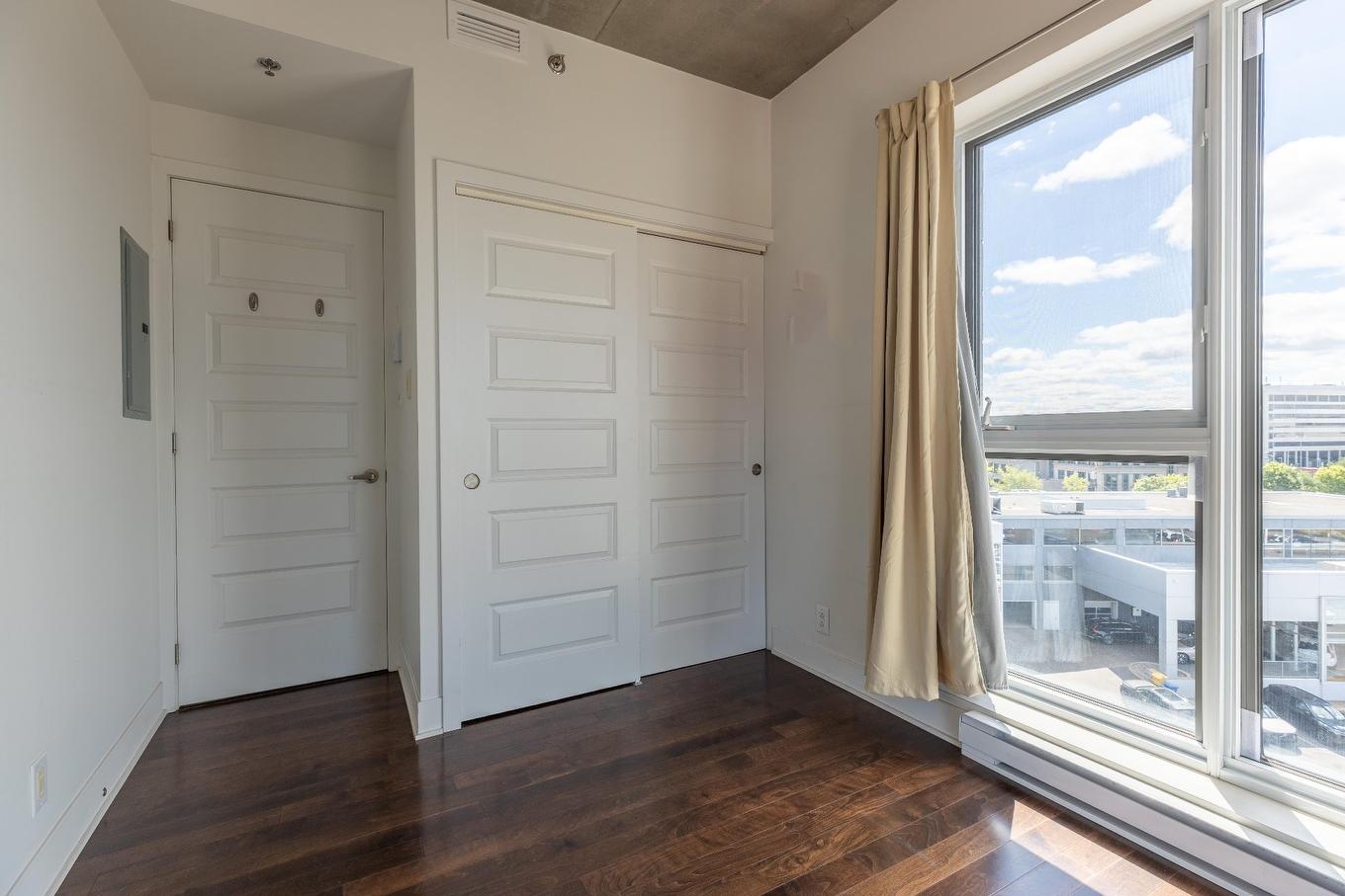 Bedroom - 602-2335 Ch. Manella, Mont-Royal, QC - Indoor Photo Showing Other Room
