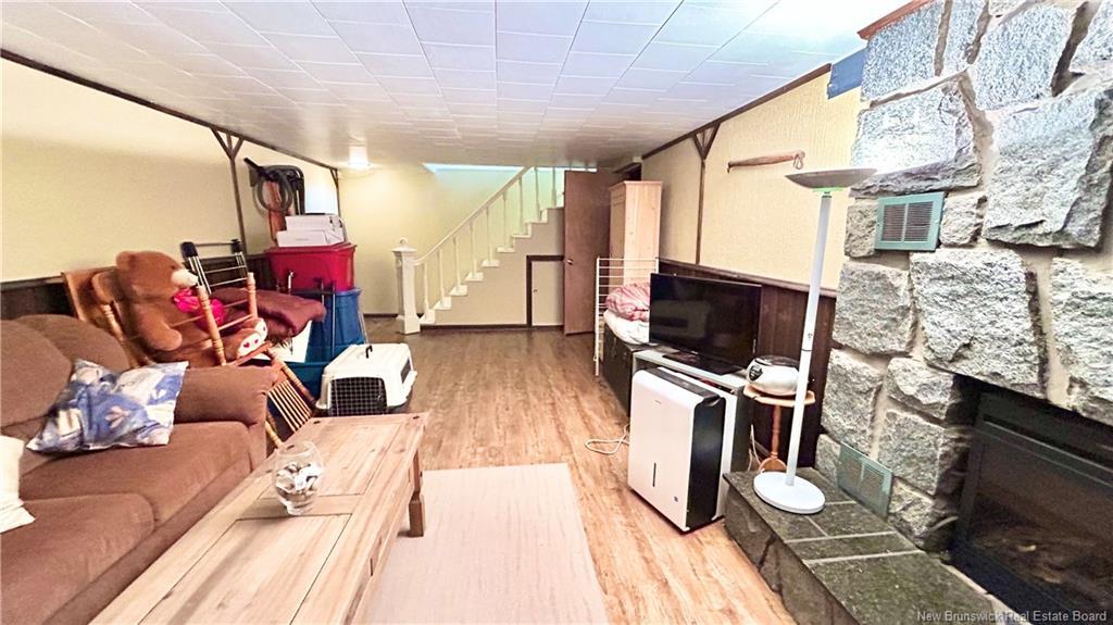 312 St-Pierre E Blvd, Caraquet, NB