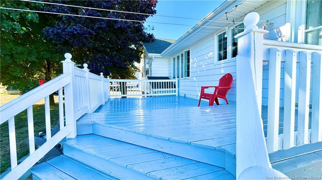 312 St-Pierre E Blvd, Caraquet, NB