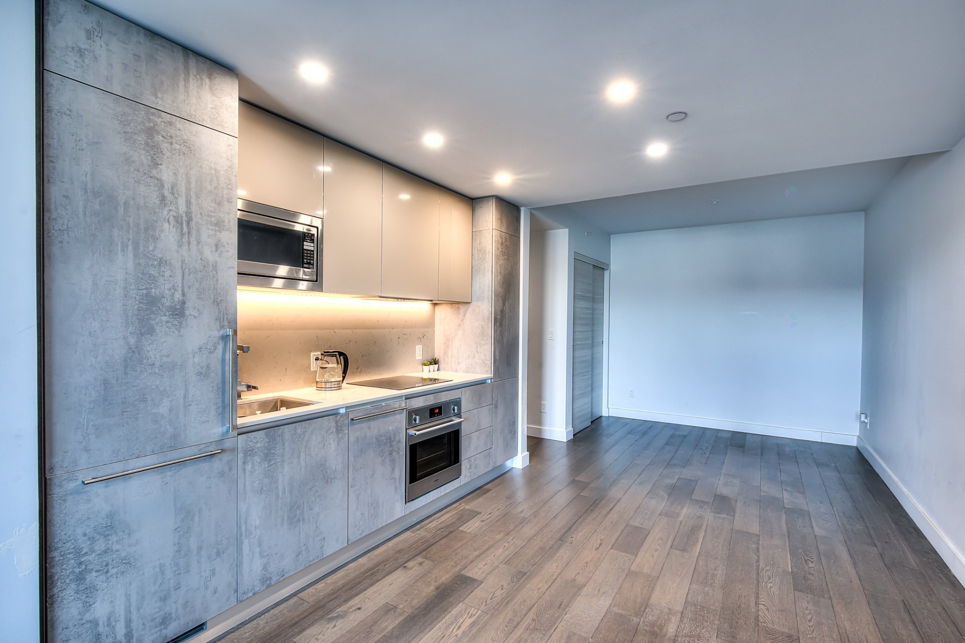 Cuisine - 2603-1400 Boul. René-Lévesque O., Montréal (Ville-Marie), QC - Indoor