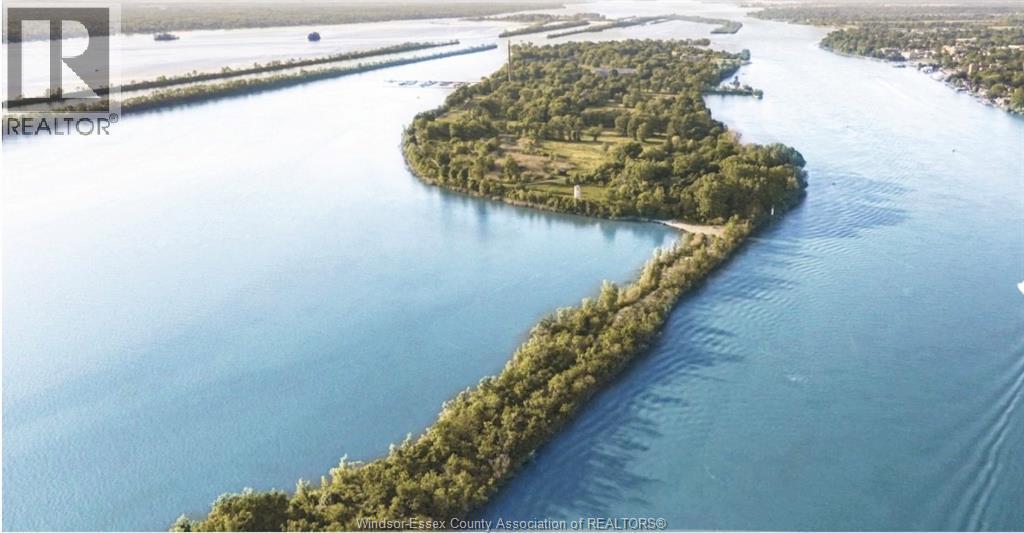 76 Boblo Island Boulevard, Amherstburg, ON - Outdoor With Body Of Water With View