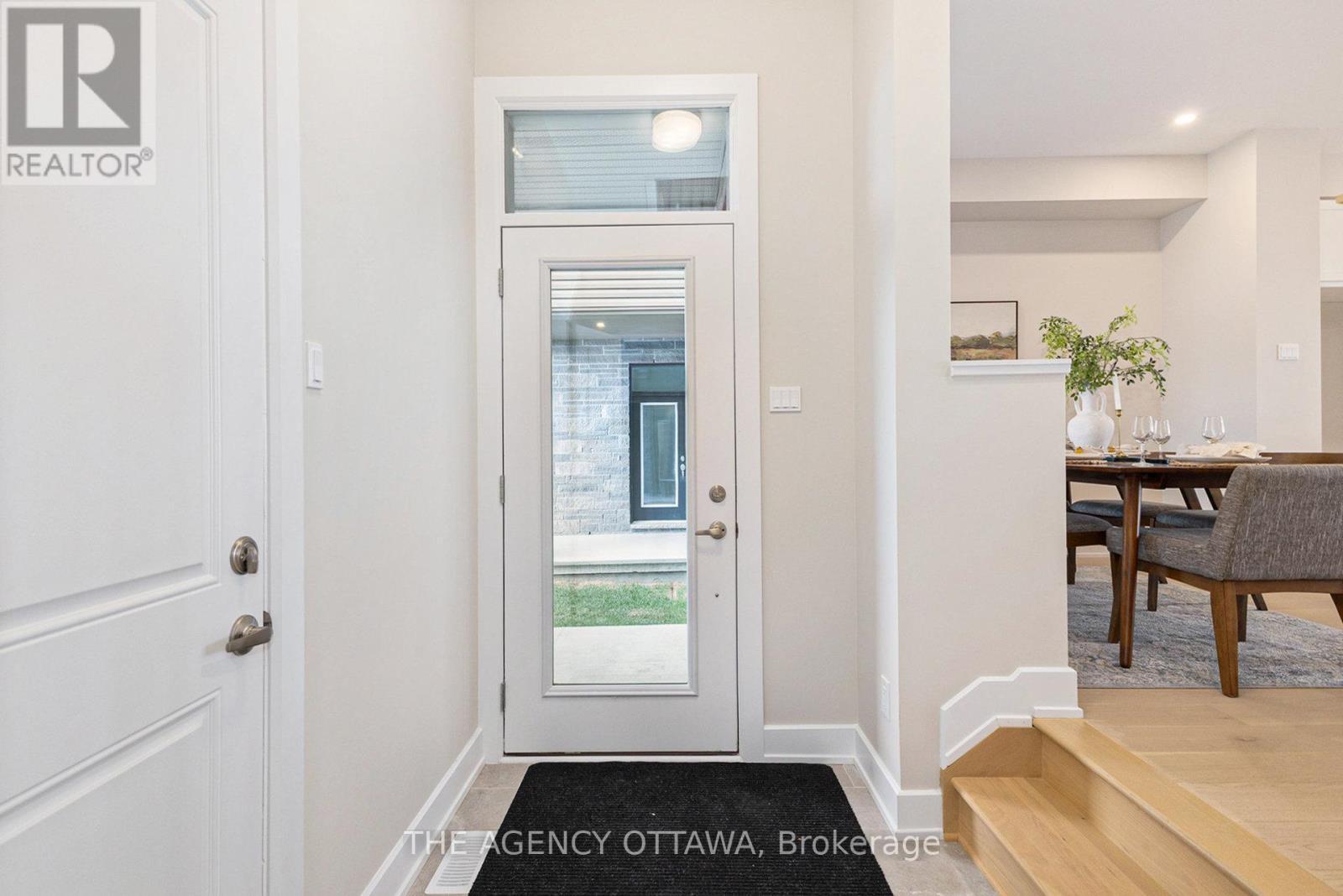 183 Craig Duncan Terrace, Ottawa, ON - Indoor Photo Showing Other Room