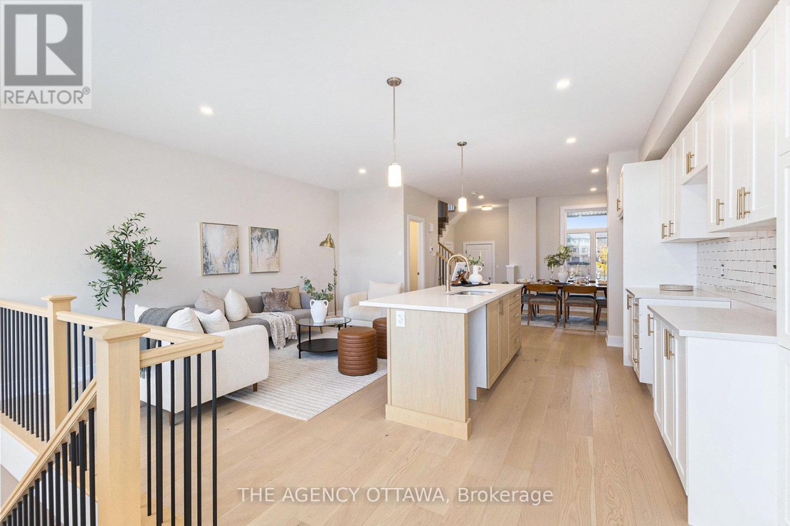 183 Craig Duncan Terrace, Ottawa, ON - Indoor Photo Showing Kitchen