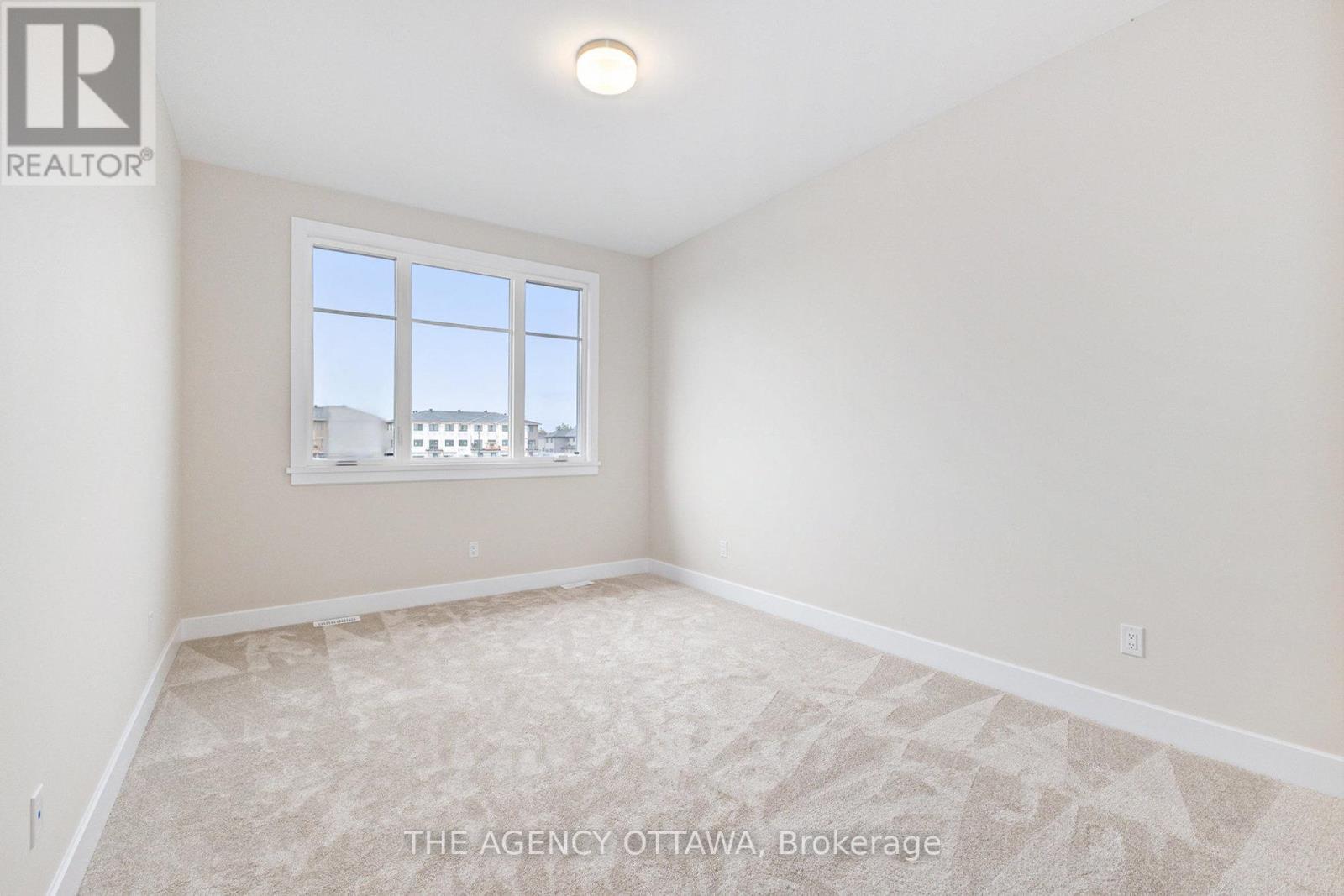 183 Craig Duncan Terrace, Ottawa, ON - Indoor Photo Showing Other Room