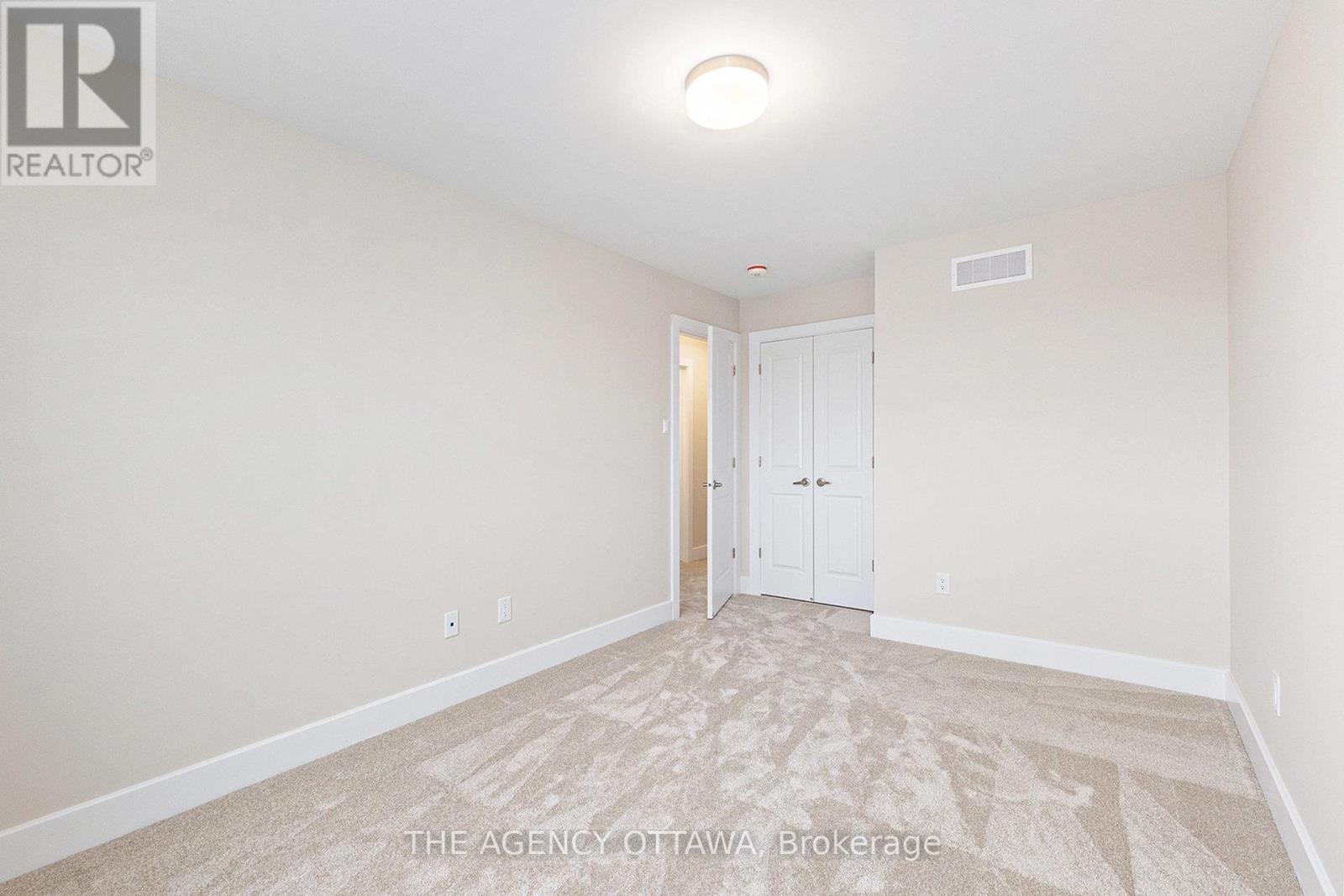 183 Craig Duncan Terrace, Ottawa, ON - Indoor Photo Showing Other Room