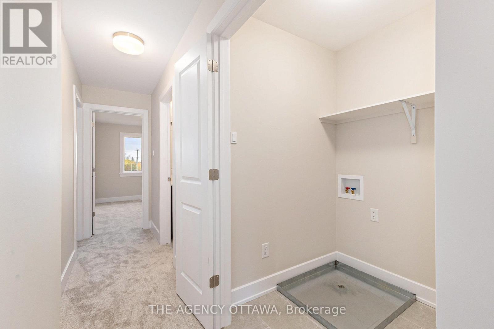 183 Craig Duncan Terrace, Ottawa, ON - Indoor Photo Showing Other Room