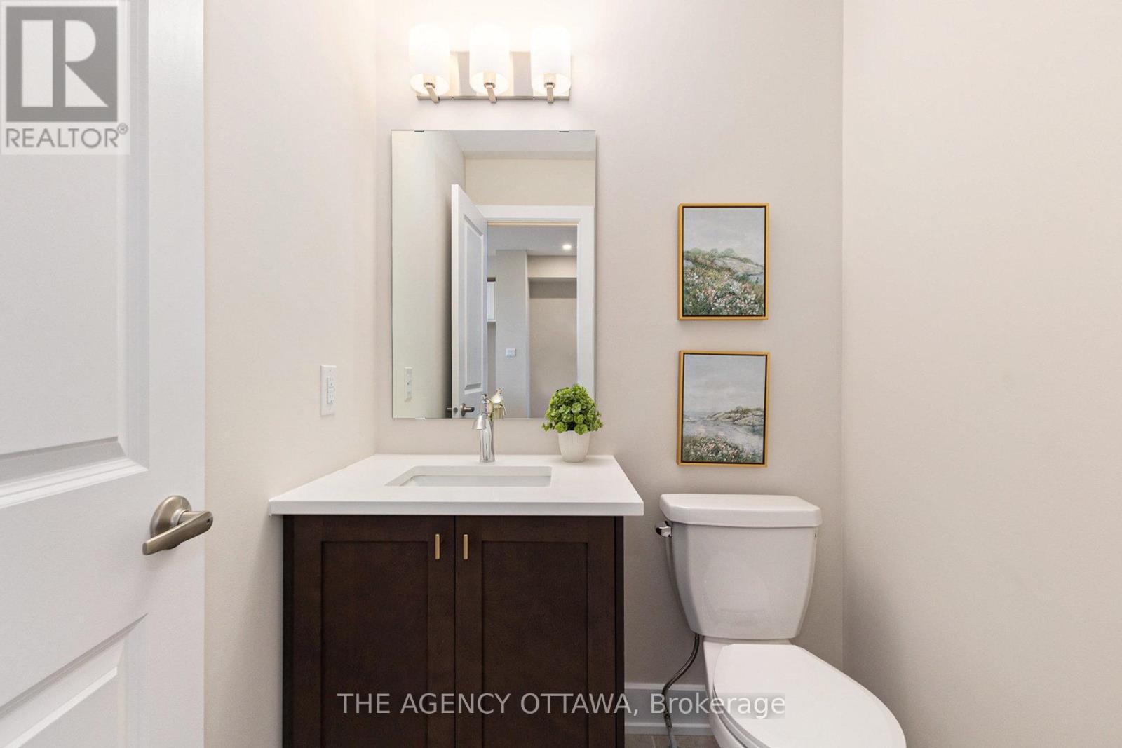 183 Craig Duncan Terrace, Ottawa, ON - Indoor Photo Showing Bathroom