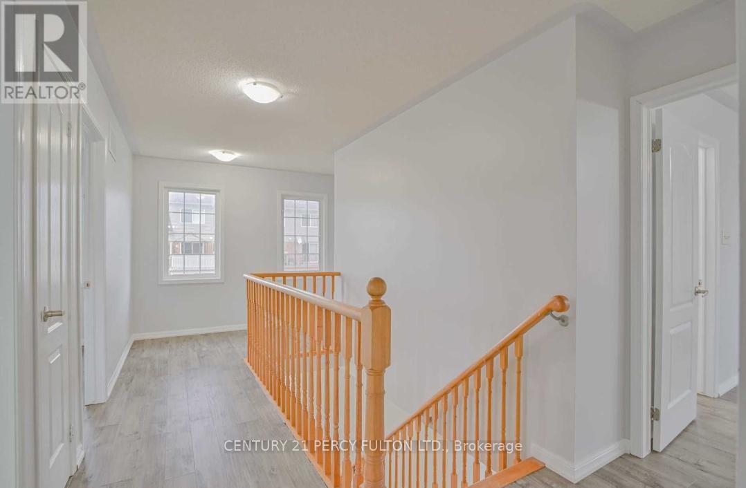 48 Cheetah Crescent, Toronto, ON - Indoor Photo Showing Other Room