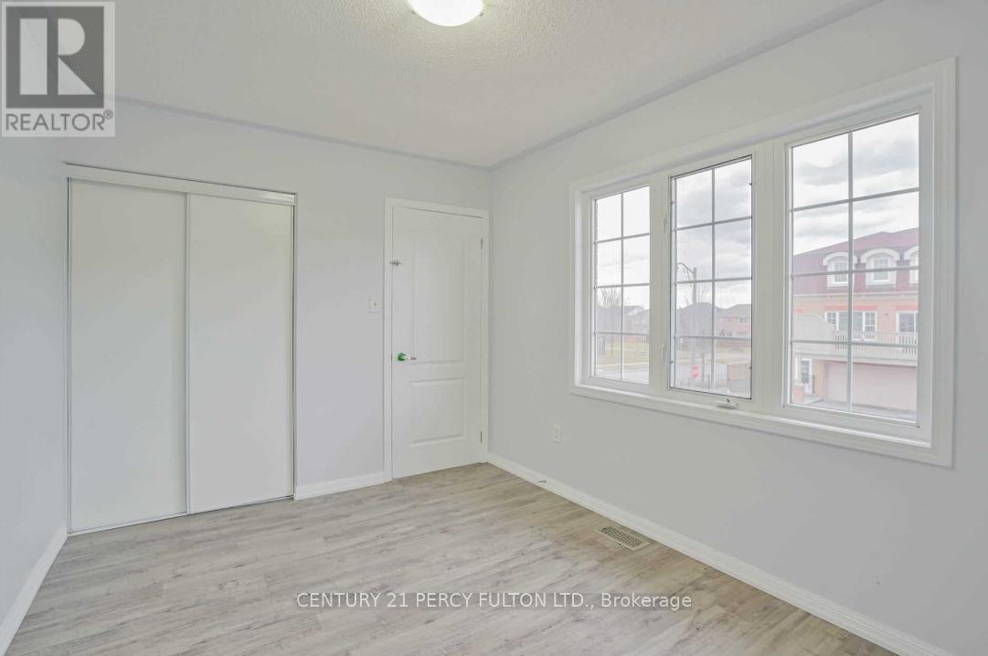 48 Cheetah Crescent, Toronto, ON - Indoor Photo Showing Other Room