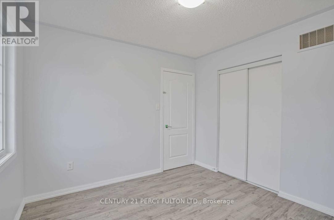 48 Cheetah Crescent, Toronto, ON - Indoor Photo Showing Other Room