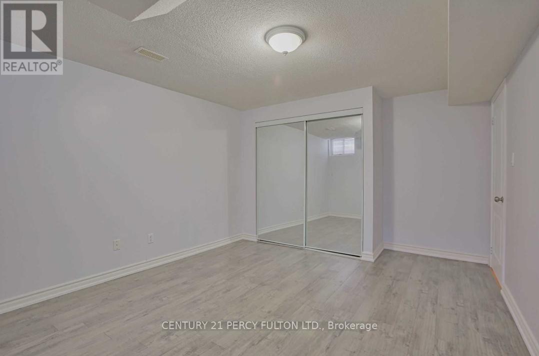 48 Cheetah Crescent, Toronto, ON - Indoor Photo Showing Other Room