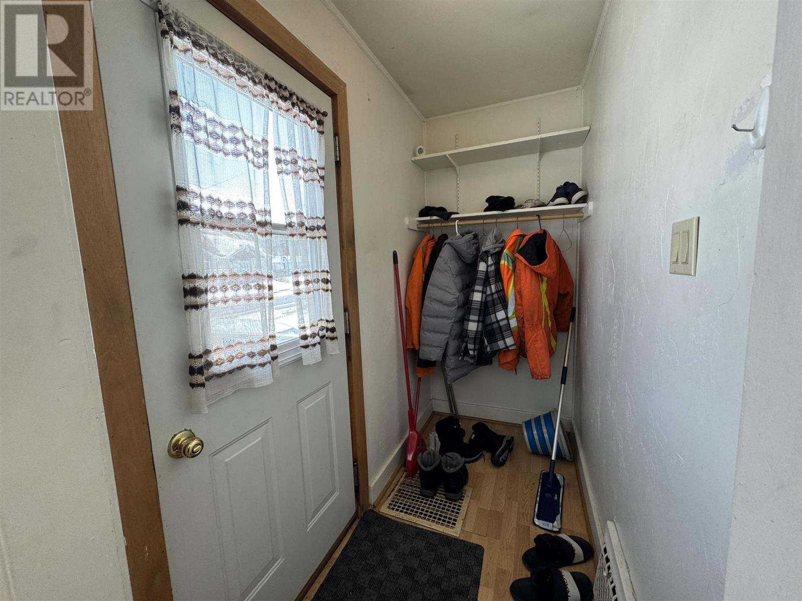 153 Monk St, Chapleau, ON - Indoor Photo Showing Other Room