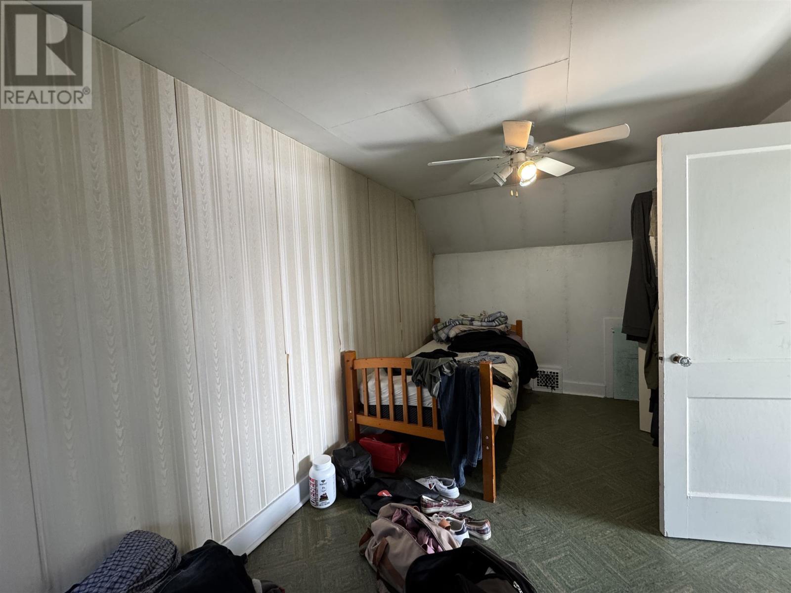 153 Monk St, Chapleau, ON - Indoor