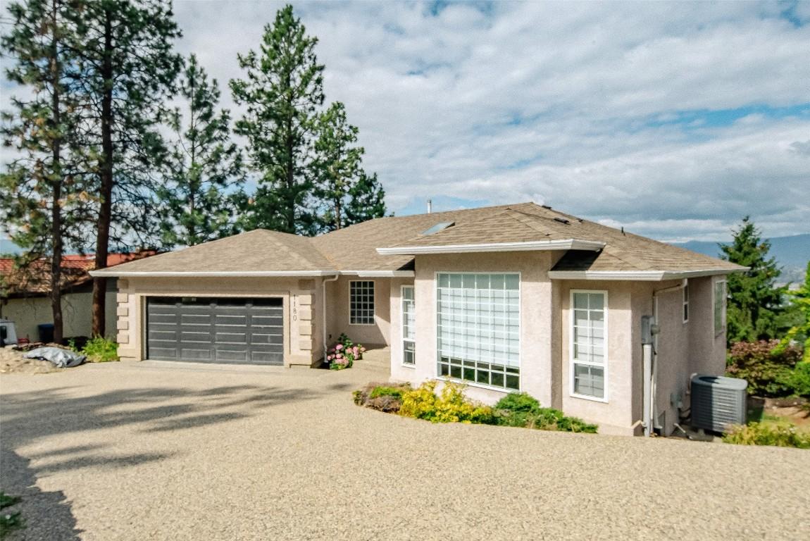 1180 Ray Road, Kelowna, BC - Outdoor