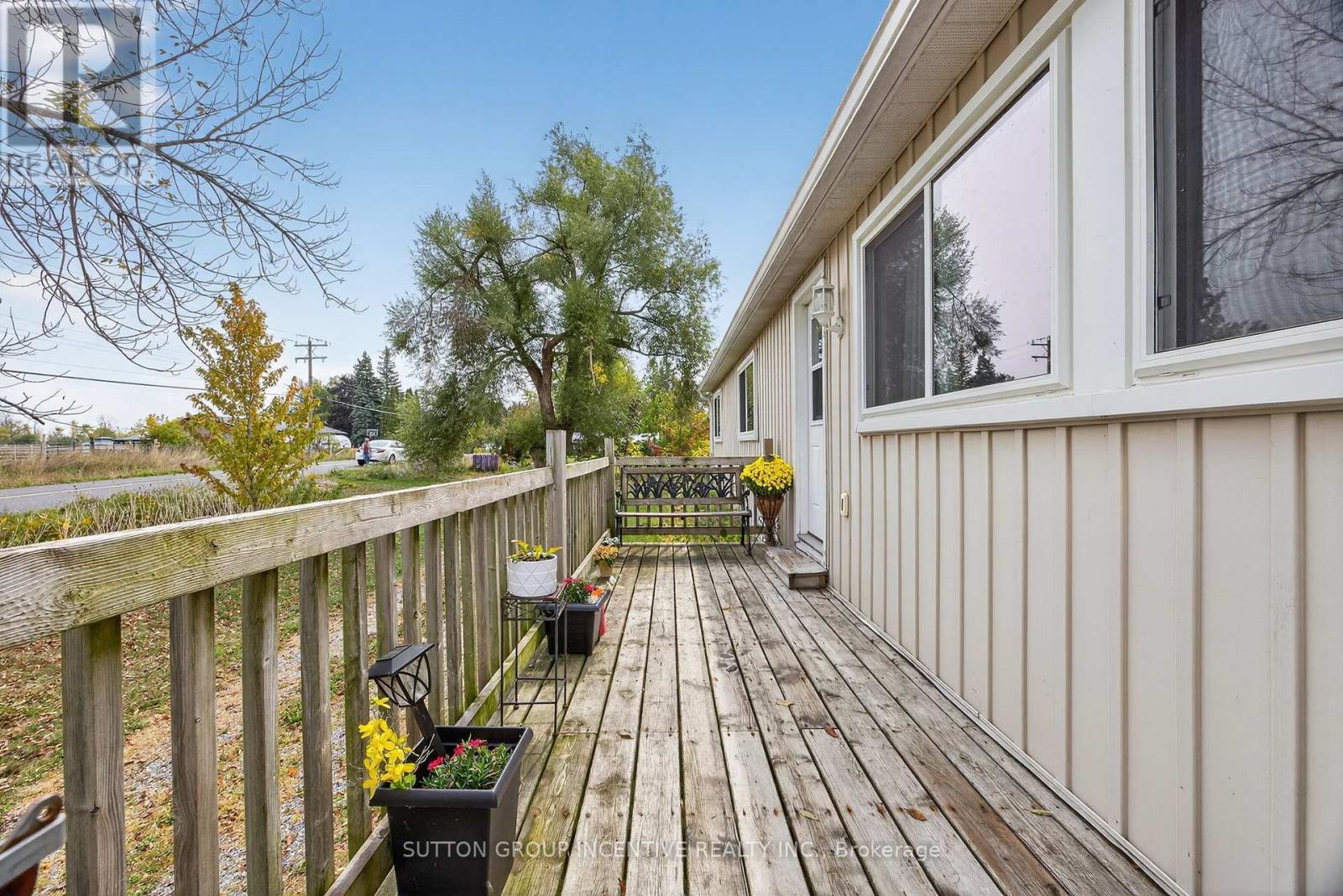 4652 Plum Point Road, Ramara, ON - Outdoor With Deck Patio Veranda With Exterior